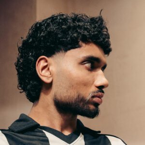 Curly re style